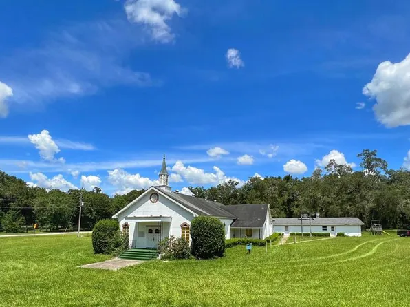 3211 SE 201st Ave, Morriston, FL 32668