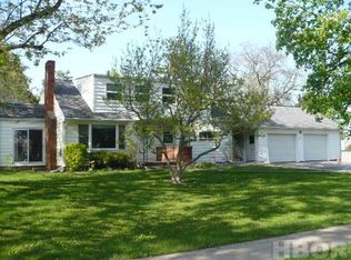 256 E South St, Mccomb, OH 45858
