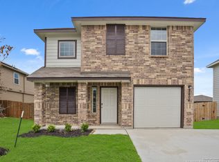 2404 Dino Dr, Seguin, TX 78155