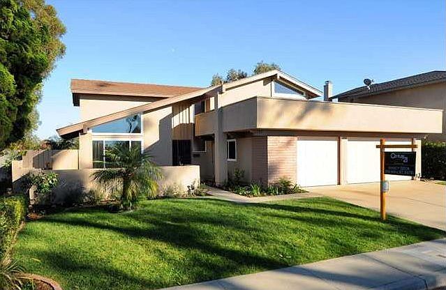 1st image of 6223 Radcliffe Dr