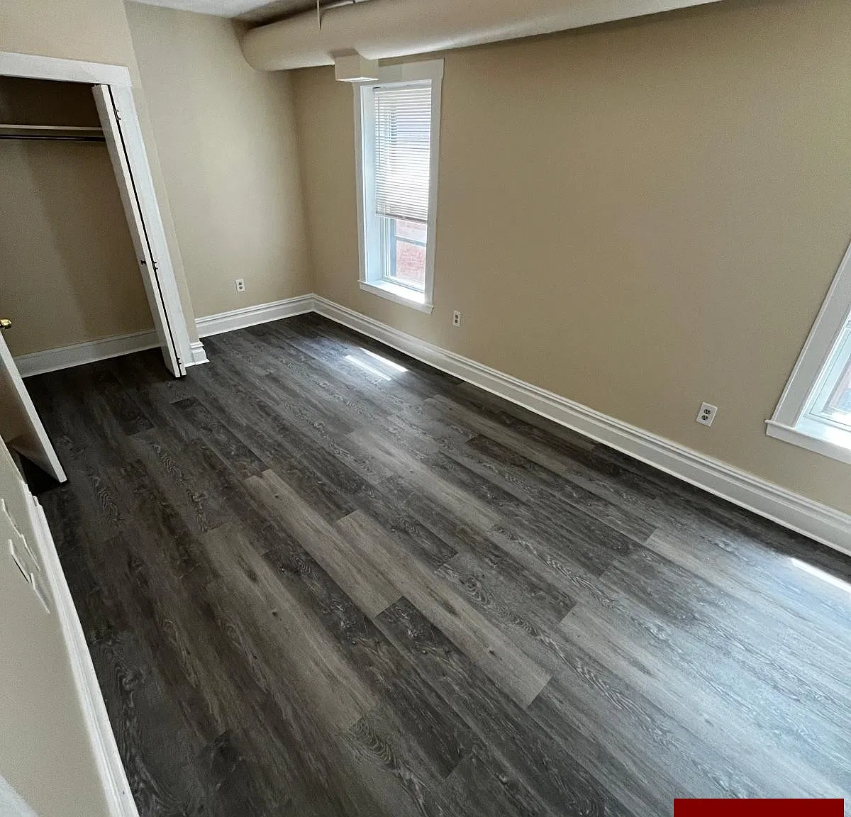 2 bed, 1.0 bath, $2,800 — Photo 2
