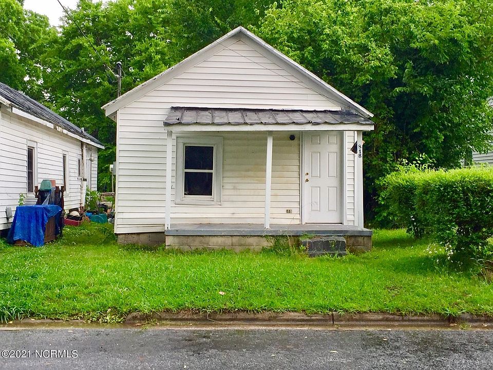 1st image of 818 Fleming St