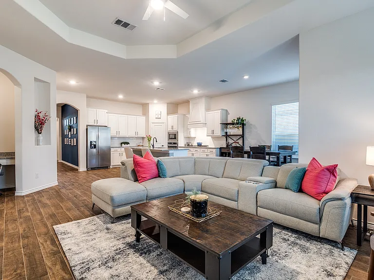 3129 Maverick Dr — Photo 25