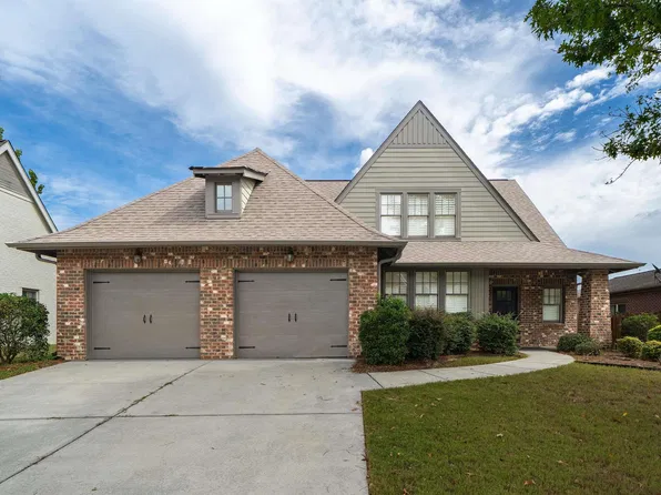 4433 Cahaba River Blvd, Hoover, AL 35216