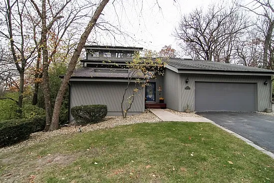6433 Big Bear Ct photo 1
