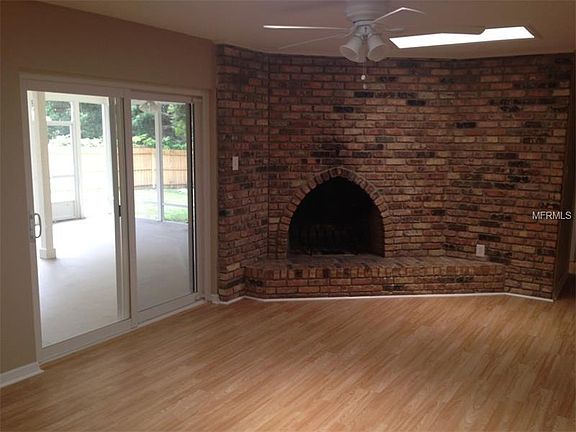 4th image of 914 Buena Vista Ct