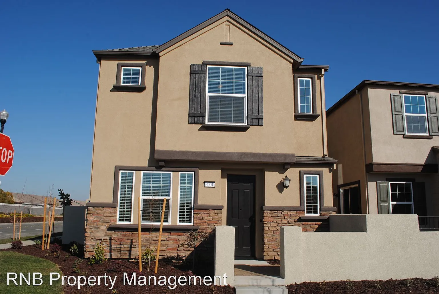 3001 Village Park Dr photo 1