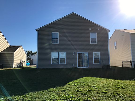 4th image of 949 Belvedere Dr