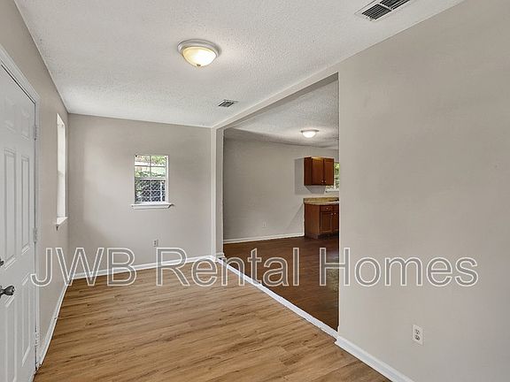 3rd image of 2069 Talladega Rd