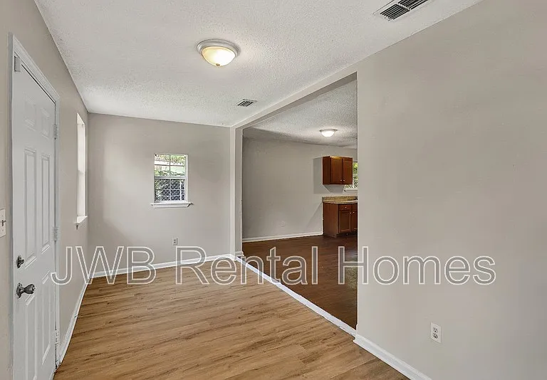 2069 Talladega Rd — Photo 3