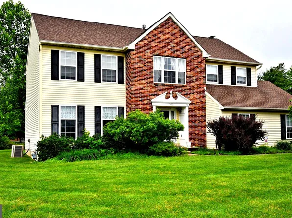 703 Gregory Dr, Horsham, PA 19044