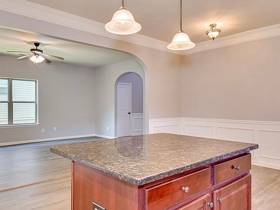5th image of 3381 Grove Landing Cir