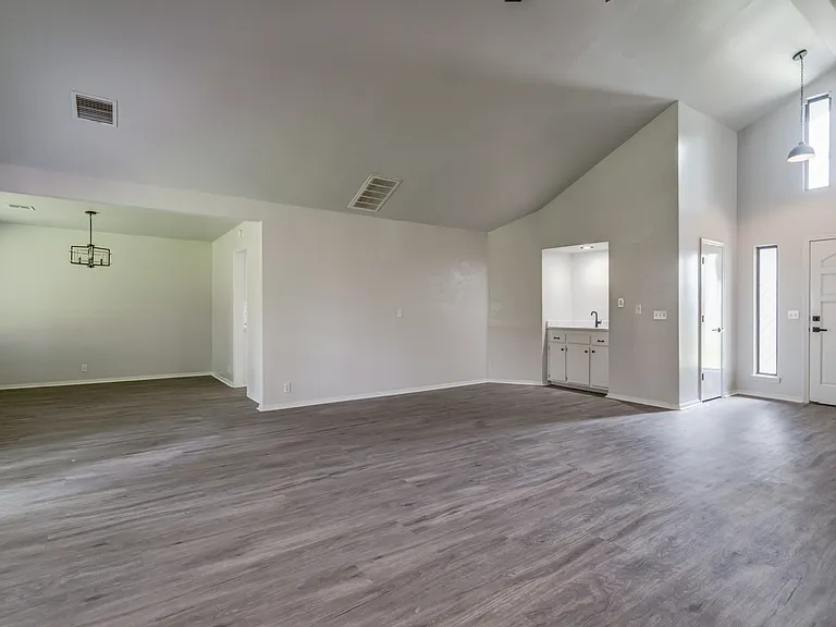 2809 Countrywood Ln — Photo 13