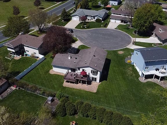 2nd image of 1361 Rosemary Ct