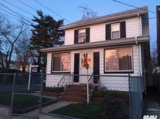 8901 212th St, Queens Village, NY 11427
