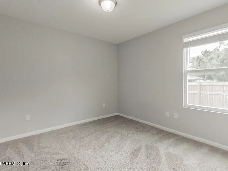 4612 Firestone Rd — Photo 15