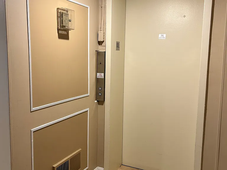 1243 Beacon St #6E — Photo 7