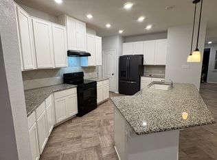 122 Wilma Pass, Uhland, TX 78640