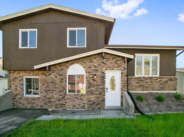 22803 Valley Dr, Richton Park, IL 60471