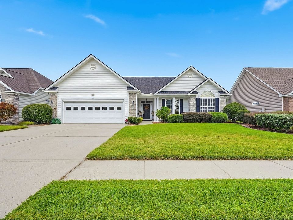 1st image of 241 Wedgefield Dr.