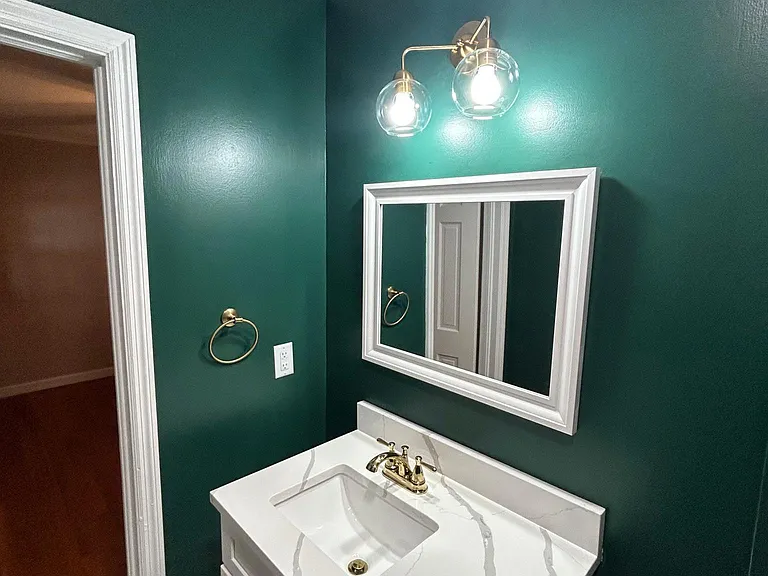 6800 Pine Tree Cir — Photo 12