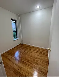 Rented by KNOCKKNOCK LLC