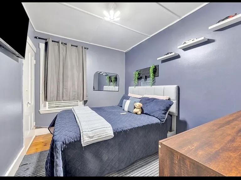 50 Warner St #2 — Photo 7
