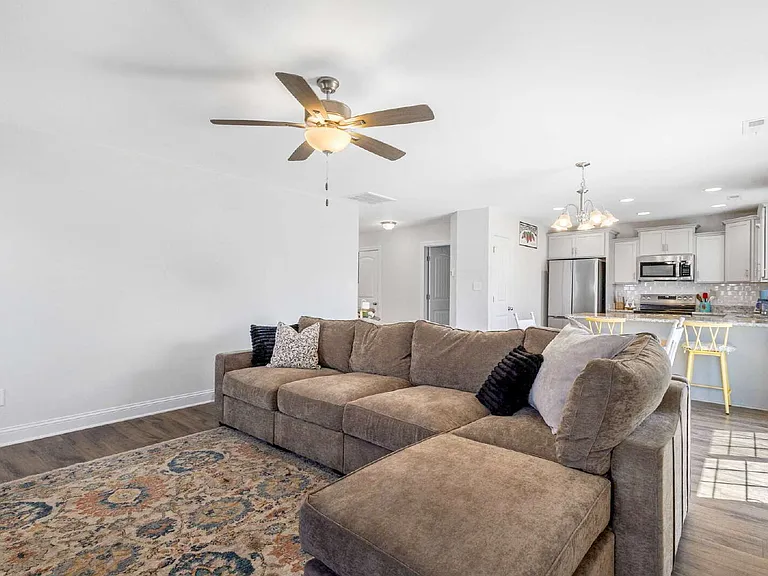 217 Lookout Ln — Photo 20