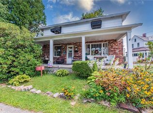 703 Oakhill Ave, Apollo, PA 15613