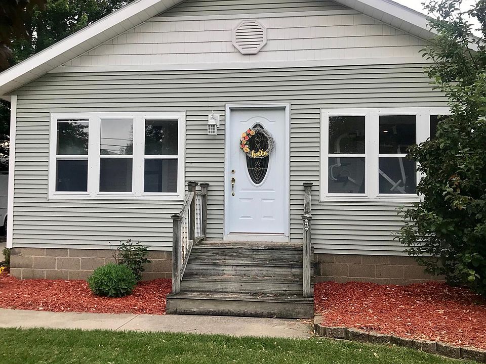 1st image of 1013 Dahlia Ave