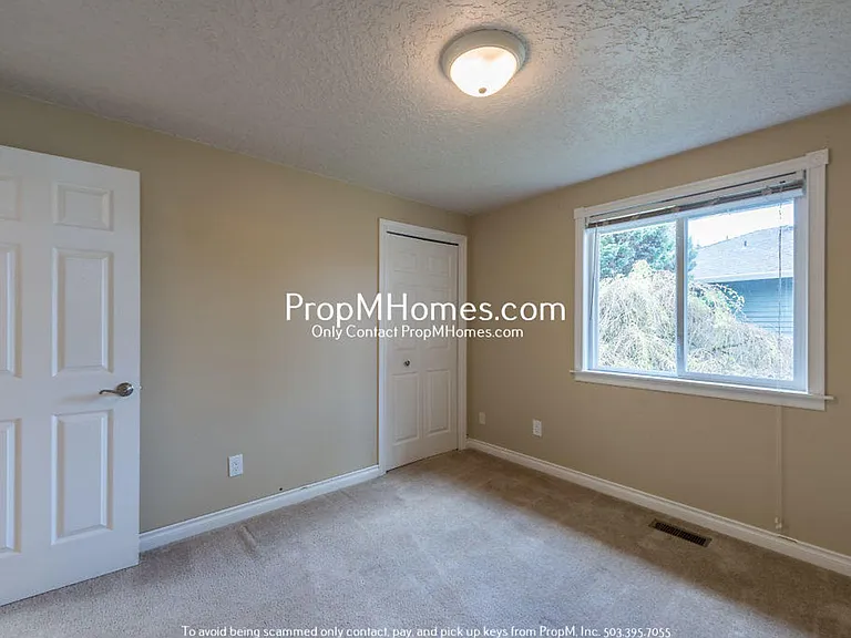 11881 SE Southern Lites Dr — Photo 12