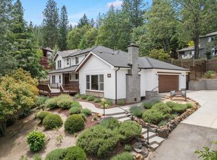 585 Weller Ln, Ashland, OR