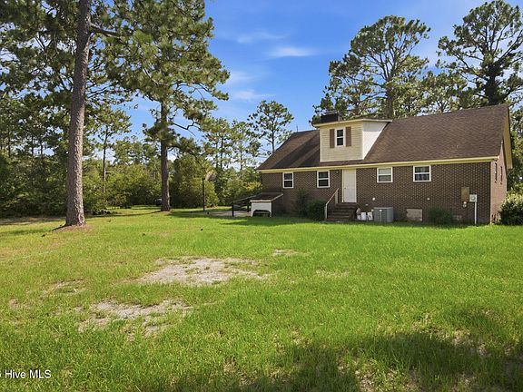 2nd image of 814 Maco Road NE