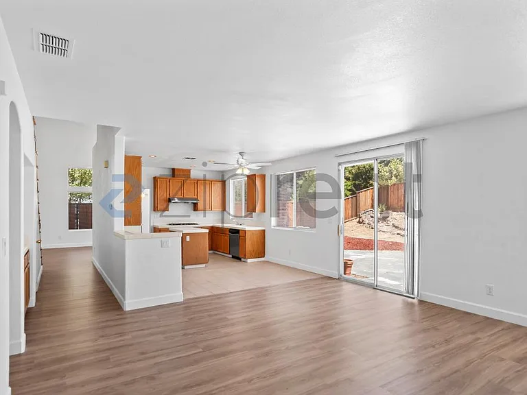 2041 Asilomar Dr — Photo 14