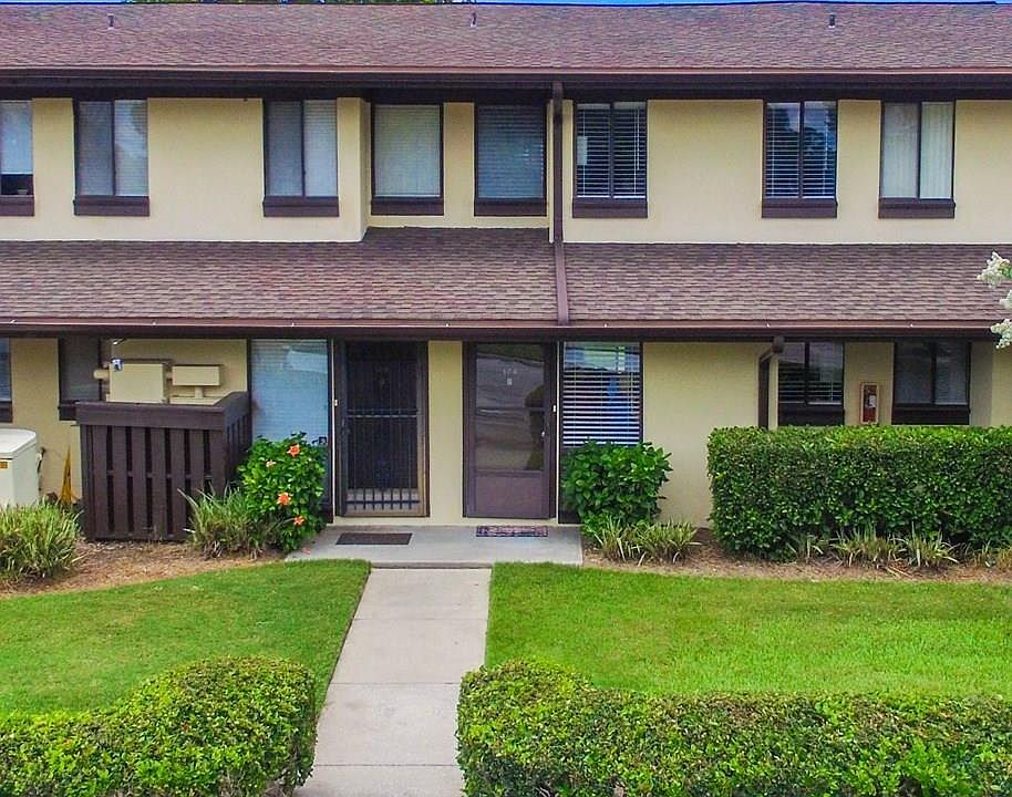 1st image of 52 Club House Dr APT 106