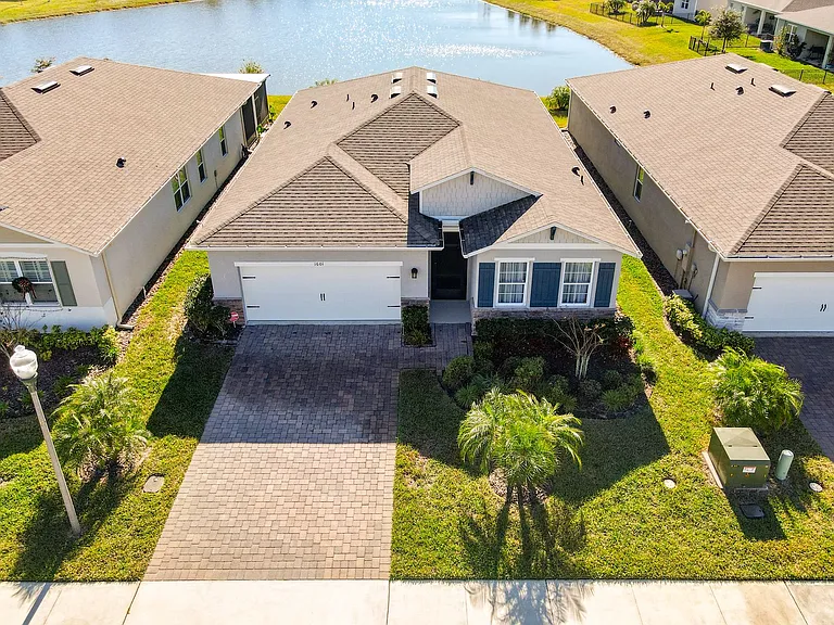 1601 Delphi Way — Photo 4
