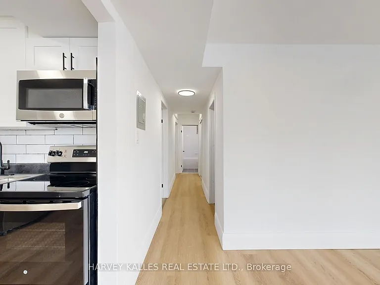 1252 Davenport Rd #1 — Photo 11