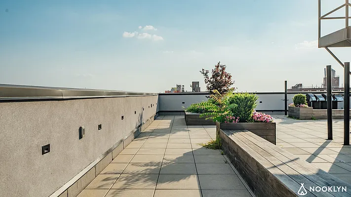 Rented by Nooklyn NYC LLC | media 42