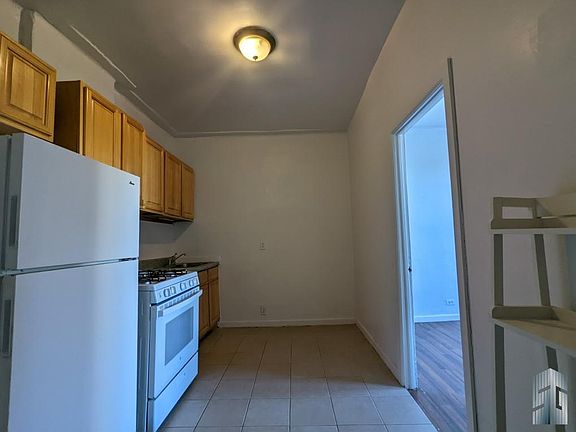 4th image of 510 Ocean Ave APT 4C