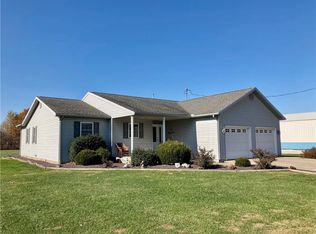 901 S Jackson St, Newton, IL 62448