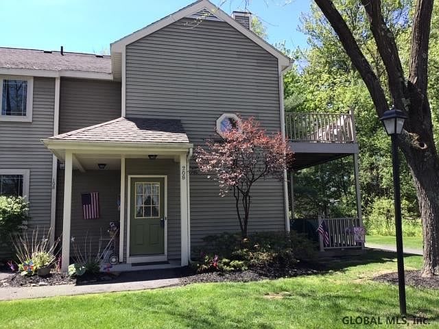 1st image of 208 Burgoyne Dr