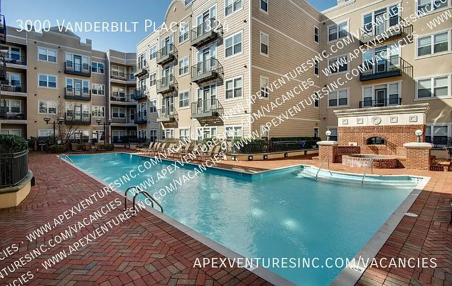 3000 Vanderbilt Pl #324