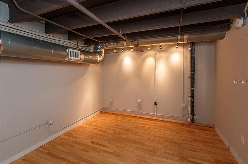 1st image of 62 W Colonial Dr APT 303