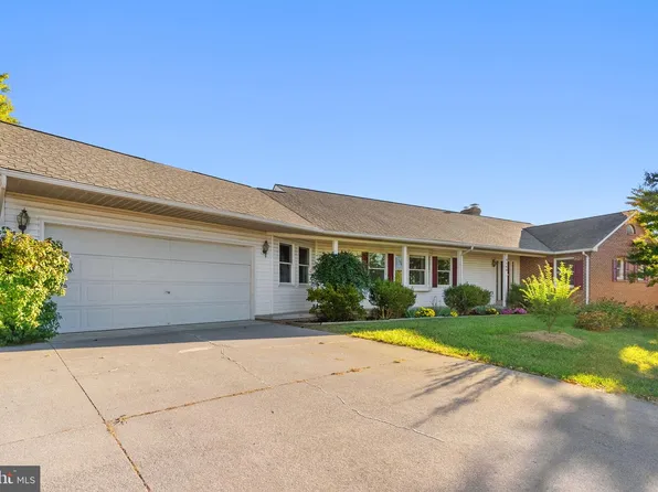 2140 6th St, Middletown, VA 22645