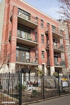 1st image of 5306 N Winthrop Ave #P4