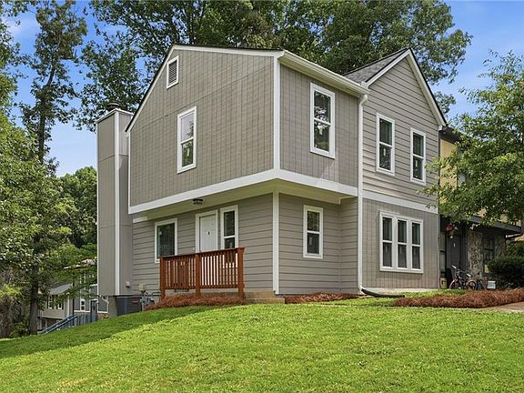 2nd image of 1269 Brookview Ln SE
