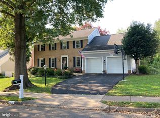 5420 Flint Tavern Pl, Burke, VA 22015