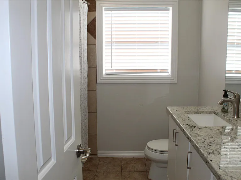 2914 Pitzlin St — Photo 10