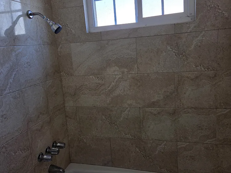 1545 Plaza Del Amo #B — Photo 8