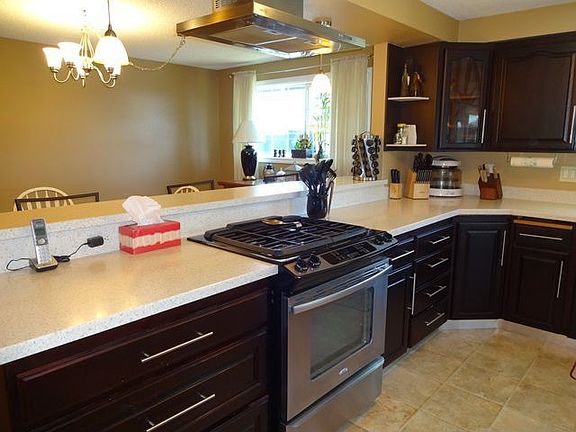 Gourmet Kitchen